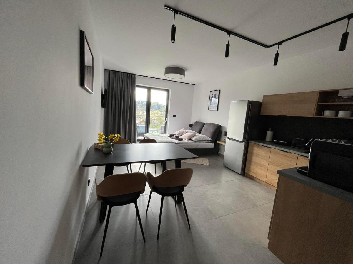 Apartament W Dolinie Sanu Lesko Exterior foto